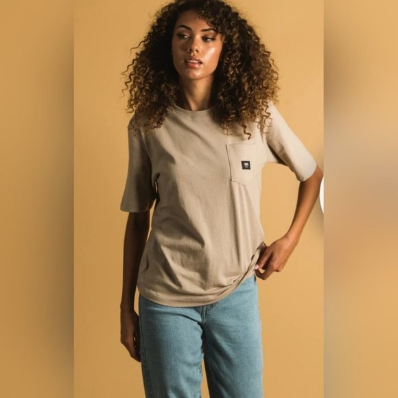 VANS PATCHED UP POCKET T-SHIRT - Picture 1 of 5